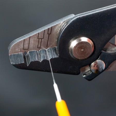 КВТ Профессиональный оптоволоконный стриппер FOS-01 55958 KVT КВТ Профессиональный оптоволоконный стриппер FOS-01 55958 KVT